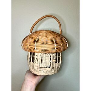 Mushroom Picnic Basket | Aesthetic Cottage Core Renaissance Fairy Core